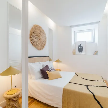 Ajuda Cozy Retreat With Patio リスボン