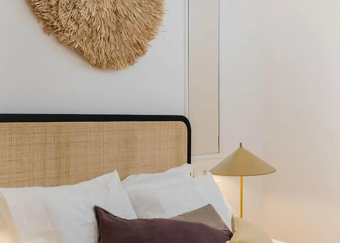 Ajuda Cozy Retreat With Patio アパート リスボン