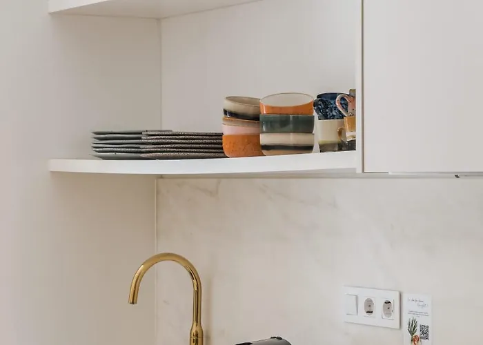 Ajuda Cozy Retreat With Patio *