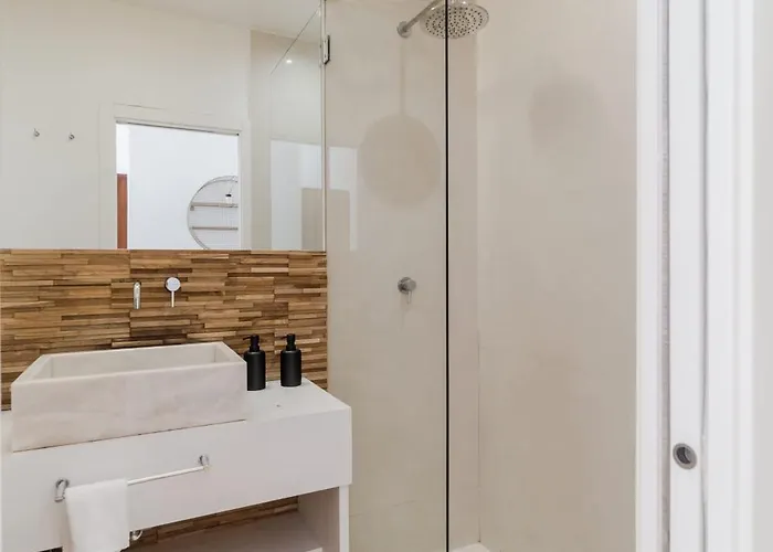 Ajuda Cozy Retreat With Patio 아파트